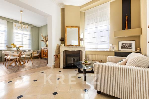 DEMEURE BOURGEOISE AU COEUR DE LA VILLE