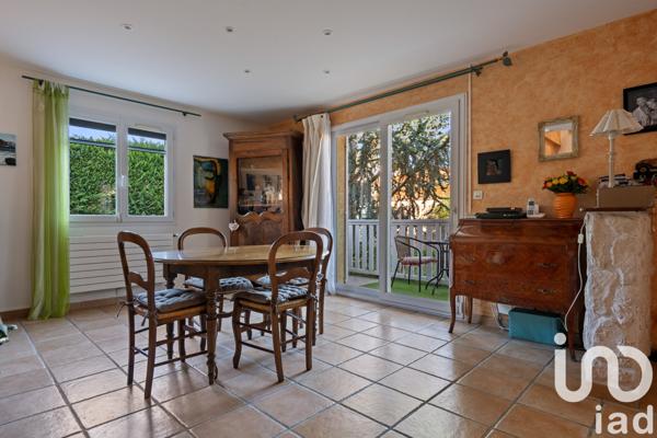 Maison à vendre 7 pièces 215 m² Saint-Priest