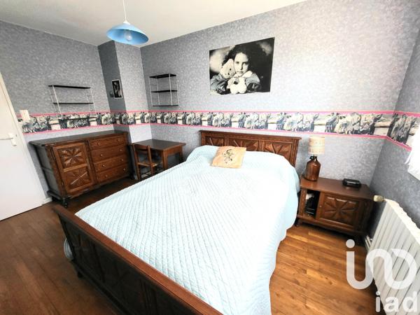 Maison à vendre 10 pièces 199 m² Saint-Just-Saint-Rambert