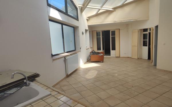 Maison à vendre    7 pièces •  Clamensane