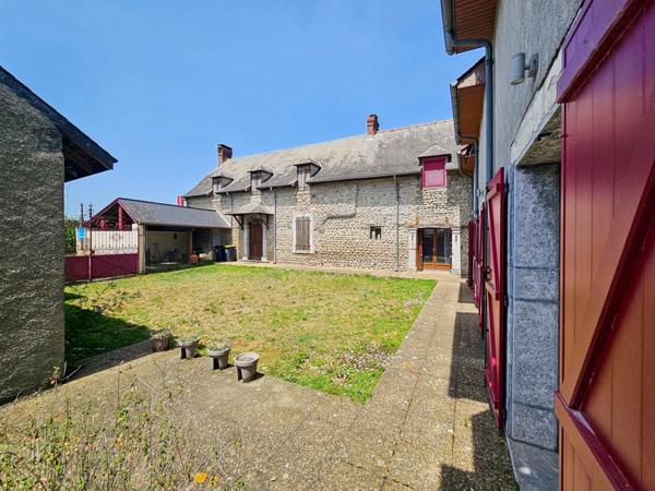 Dpt Hautes Pyrénées (65), à vendre MOMERES maison avec chambres d'hôtes P14 de 453 m² - Terrain de 3 744,00 m²