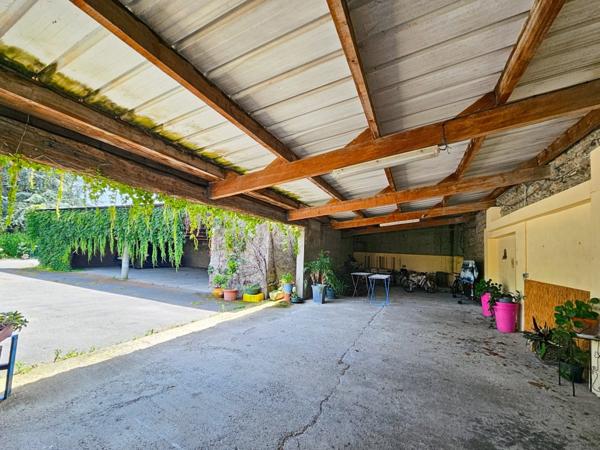 Dpt Hautes Pyrénées (65), à vendre MOMERES maison avec chambres d'hôtes P14 de 453 m² - Terrain de 3 744,00 m²