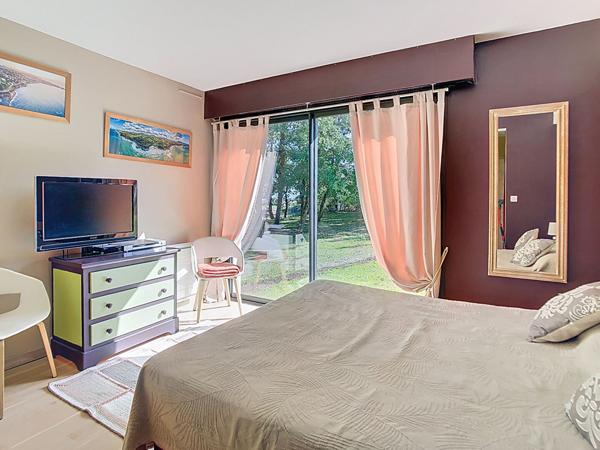 Maison plain pied sur Eaunes 6 pièce(s) 136 m2 cadre exceptionnel !