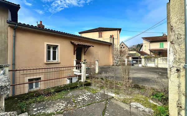 Maison à vendre    5 pièces •  Cransac