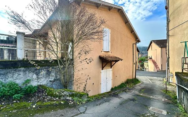 Maison à vendre    5 pièces •  Cransac