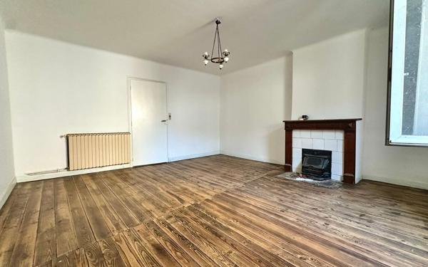 Maison à vendre    5 pièces •  Cransac