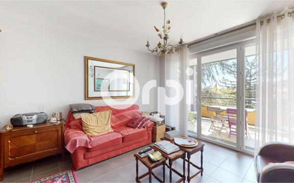 Appartement à vendre    2 pièces • 52 m2 Bron