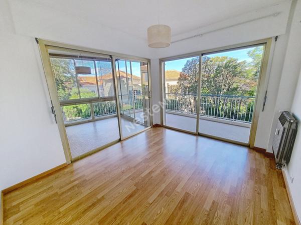 Le Mourillon - La Mitre (Toulon 83000) Appt de 82 m² avec terrasse - garage et cave - A 3 minutes des plages à pieds