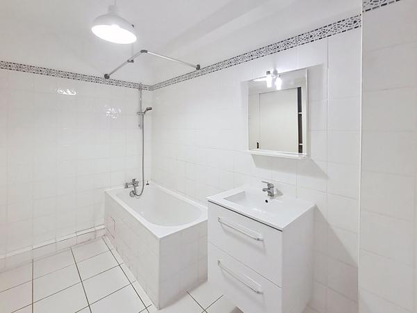 Le Mourillon - La Mitre (Toulon 83000) Appt de 82 m² avec terrasse - garage et cave - A 3 minutes des plages à pieds