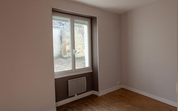 Appartement à vendre    4 pièces • 96,35 m2 Rochefort