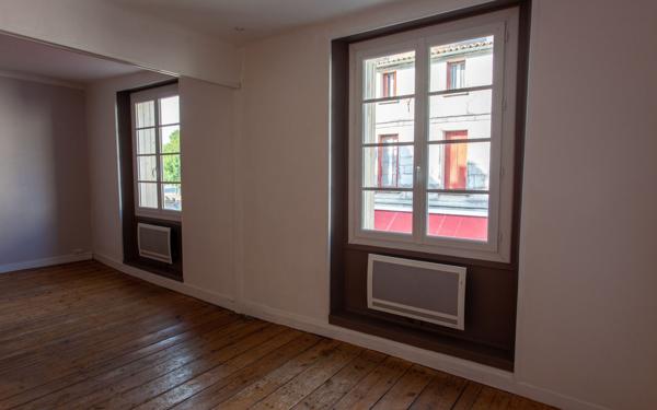 Appartement à vendre    4 pièces • 96,35 m2 Rochefort