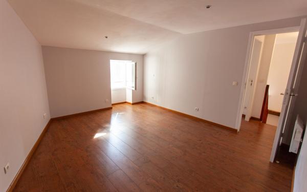 Appartement à vendre    4 pièces • 96,35 m2 Rochefort