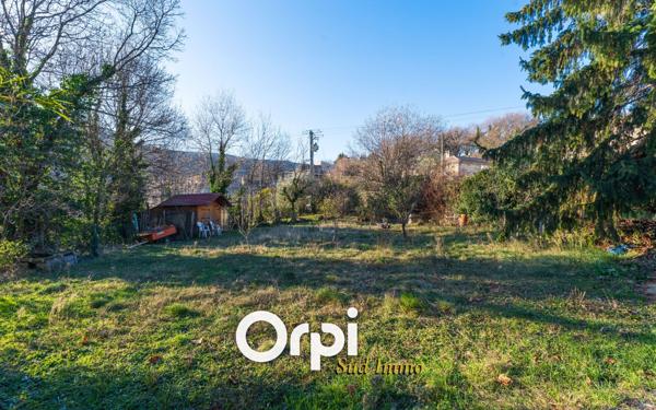 Terrain à vendre    Rochessauve