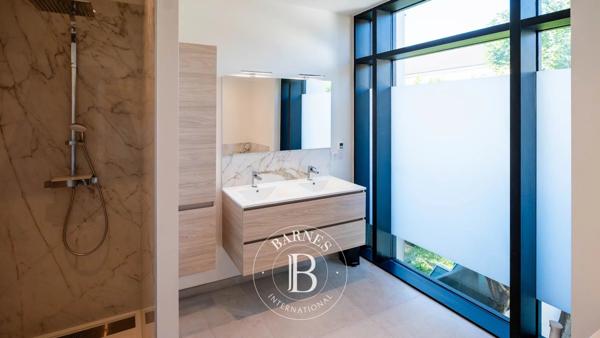 Périgueux, Maison de ville 4 Chambres -  230 m² à vendre