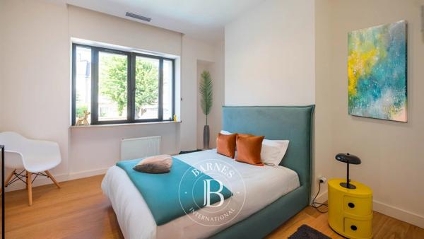 Périgueux, Maison de ville 4 Chambres -  230 m² à vendre