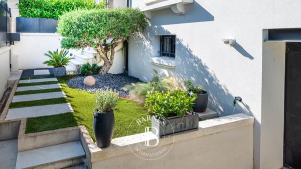 Périgueux, Maison de ville 4 Chambres -  230 m² à vendre