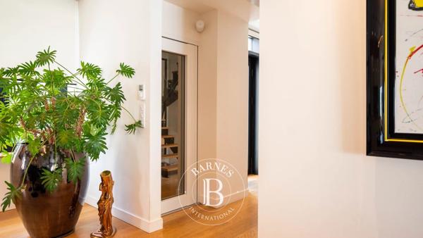 Périgueux, Maison de ville 4 Chambres -  230 m² à vendre