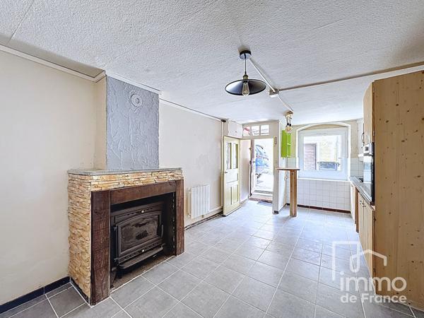 Maison Saint Germain De Joux 5 pièce(s)