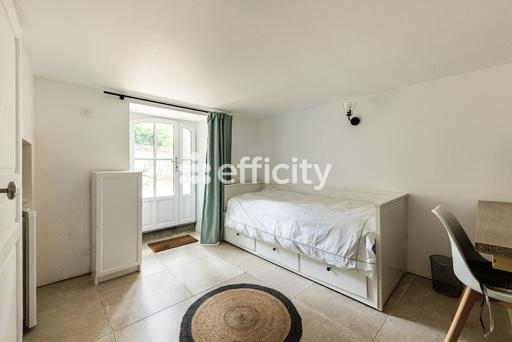 Maison 11 pièces - 255 m²