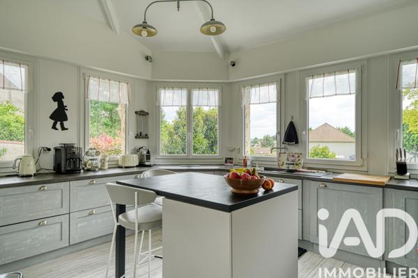 Maison à vendre 8 pièces 196 m² Villennes-sur-Seine