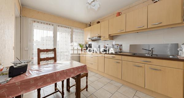 À vendre Appartement 4 pièces 86 m² - Sotteville-lès-rouen 76300