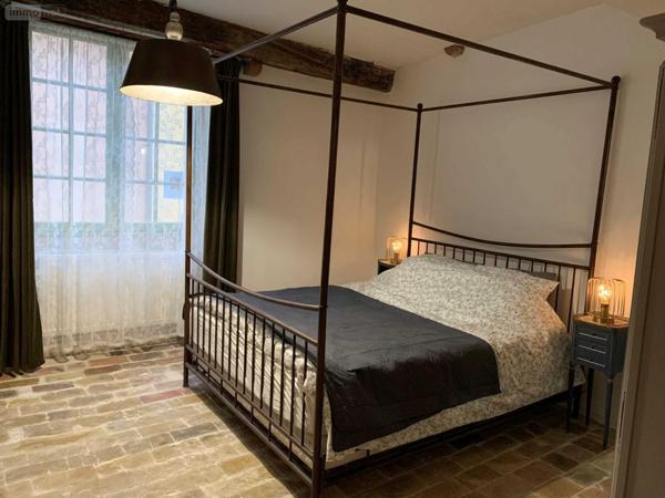 Maison de ville à vendre à Tournus en Saône-et-Loire (71700), ref : YM 700