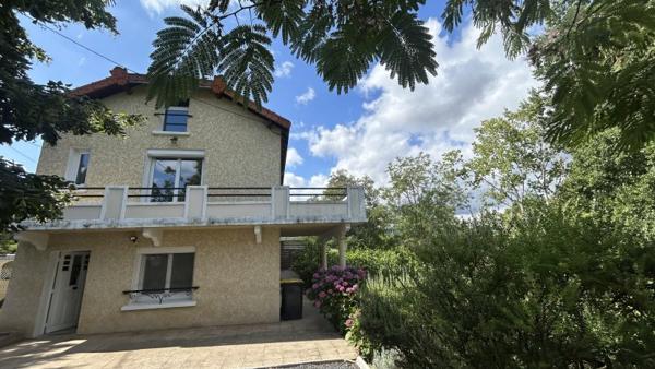 Location / Maison T4