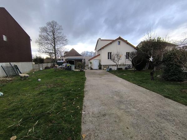Maison Yerres 6 pièce(s) 112.6 m2