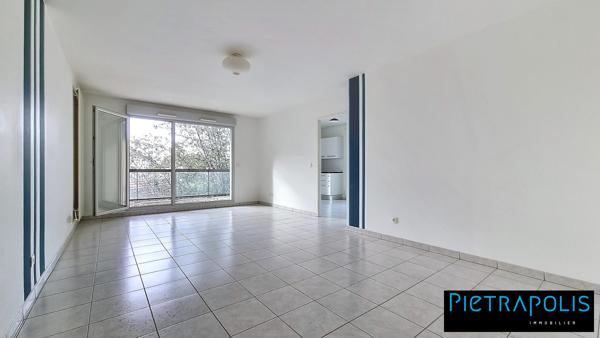 CLIMATISABLE - Appartement T5 105 m² avec terrasse, box double possible