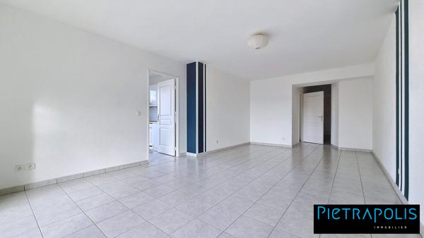 CLIMATISABLE - Appartement T5 105 m² avec terrasse, box double possible
