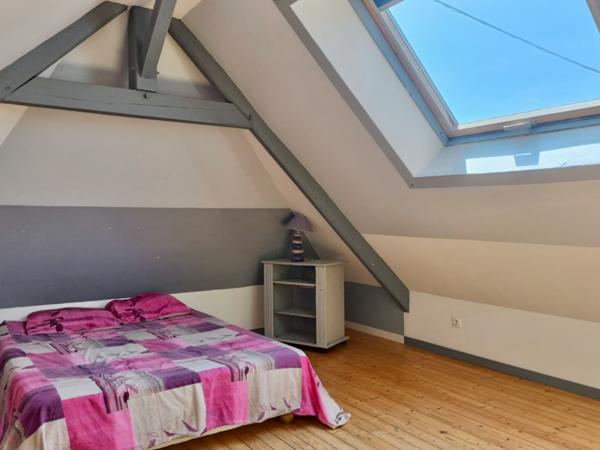 Maison
                                                                                                                                                                                                                                                                                                                        4 pièce(s)                                                                                                                                                                                                          3 chambre(s)                                                                                                                                                                                                          97  m²