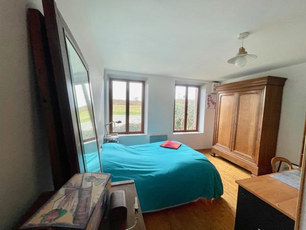 Maison
                                                                                                                                                                                                                                                                                                                        4 pièce(s)                                                                                                                                                                                                          3 chambre(s)                                                                                                                                                                                                          97  m²