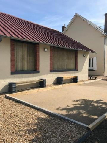 10 CHAMBRES - IDEAL GITE OU GRANDE FAMILLE - CAMPAGNE & CALME