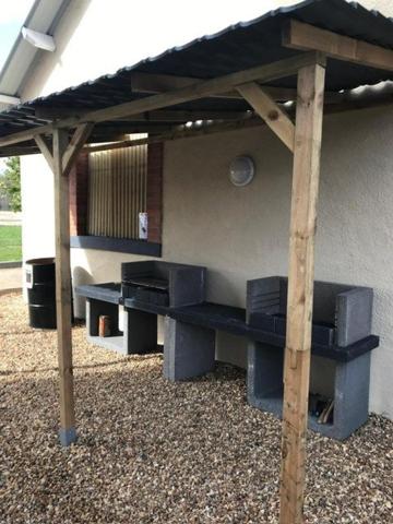 10 CHAMBRES - IDEAL GITE OU GRANDE FAMILLE - CAMPAGNE & CALME