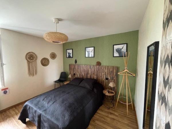 10 CHAMBRES - IDEAL GITE OU GRANDE FAMILLE - CAMPAGNE & CALME