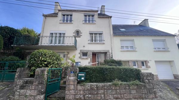 Département Finistère (29) – À vendre à Quimper : Maison T6 de 116 m² habitable (142 m² utiles) sur un terrain de 354 m² avec garage.