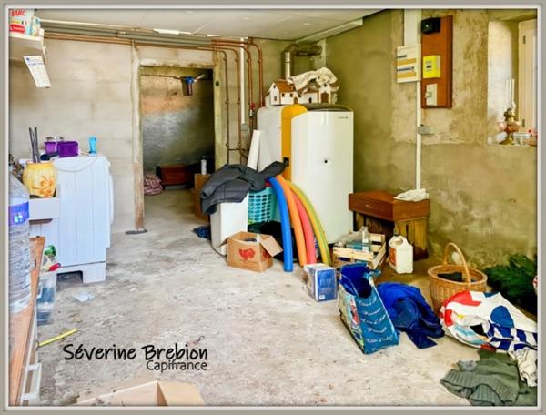 Maison à vendre 115 m², terrain2300 m² VISCOMTAT (63)