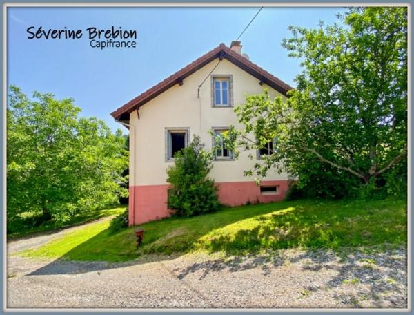 Maison à vendre 115 m², terrain2300 m² VISCOMTAT (63)