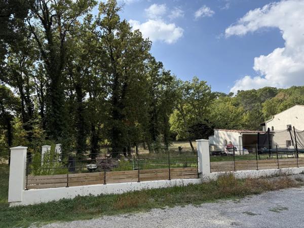 SOUS OFFRE : Terrain constructible
