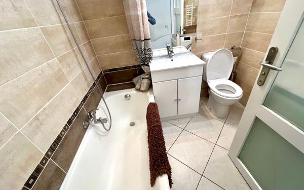 Appartement à vendre    2 pièces • 32 m2 Le Cannet