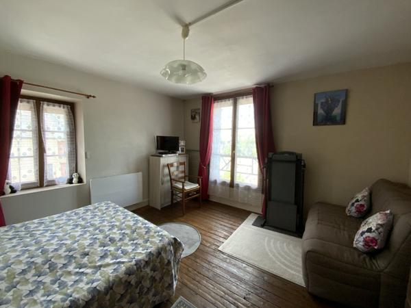 Maison à SAINT DIZIER LES DOMAINES (23270)