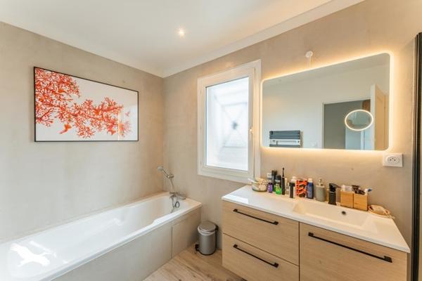 Maison à vendre |  Saint-Lys |  6 pièces | 165 m²