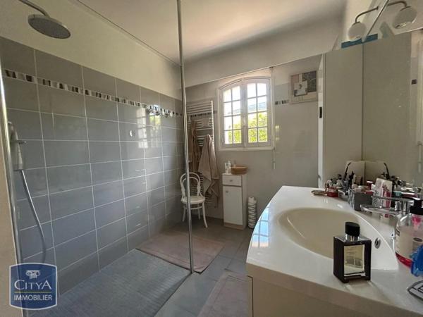 Vente maison 6 pièces de 178m²