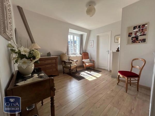 Vente maison 6 pièces de 178m²