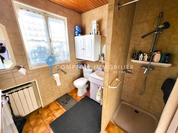 Maison
                                                                                                                                                                                                                                                                                                                        4 pièce(s)                                                                                                                                                                                                          2 chambre(s)                                                                                                                                                                                                          72.61  m²