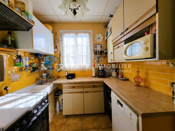 Maison
                                                                                                                                                                                                                                                                                                                        4 pièce(s)                                                                                                                                                                                                          2 chambre(s)                                                                                                                                                                                                          72.61  m²