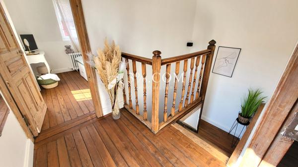 Maison 5 pièce(s) 3 chambre(s) 82 m²