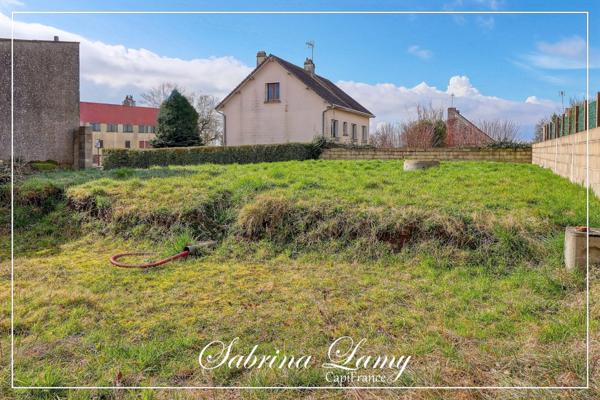 Maison à vendre 2 pièces MONTMIRAIL (51)