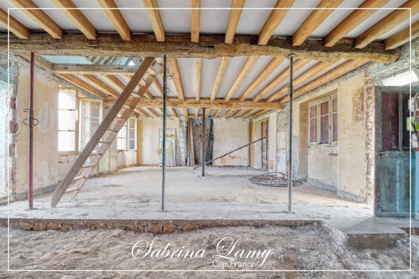 Maison à vendre 2 pièces MONTMIRAIL (51)