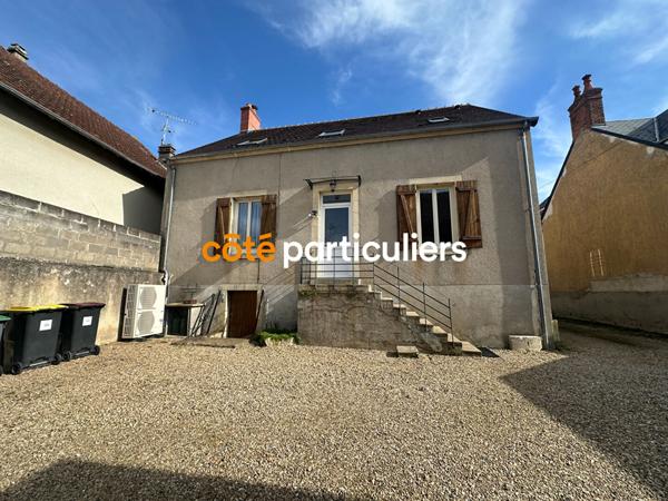 Vente Maison207 m² - 7 Pièces - SAINT AMAND MONTROND (18200)